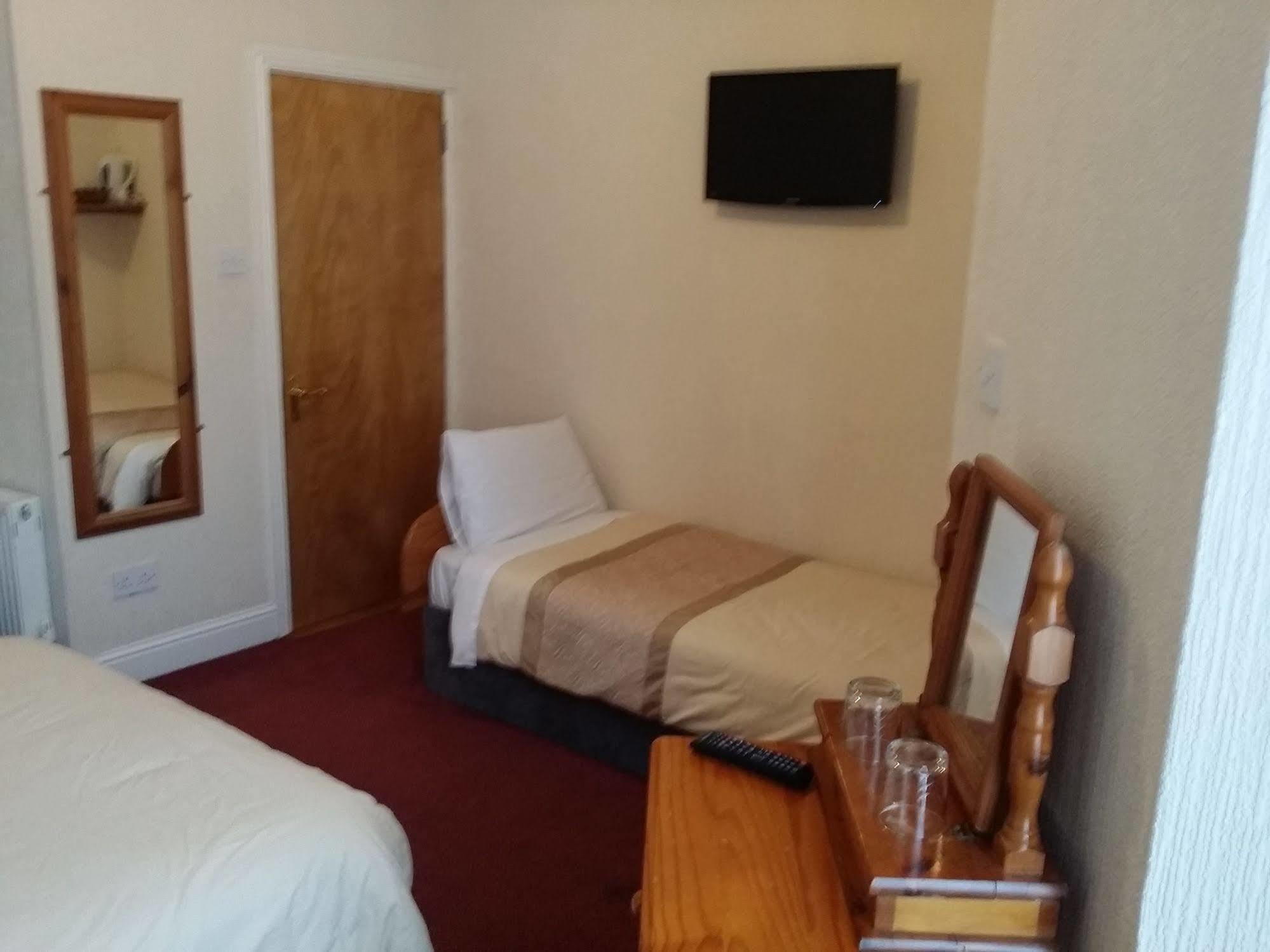 Parkway Guesthouse دبلن المظهر الخارجي الصورة